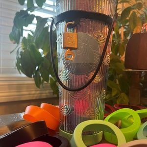 BLING OUT YOUR STARBUCKS CUP!!